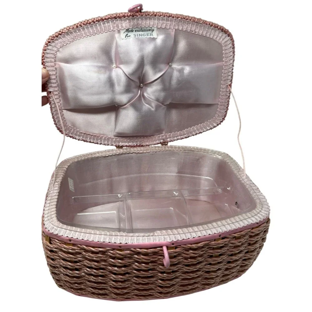 Singer Sewing Basket Floral Pink Wicker Storage Organizer Vintage Cottagecore